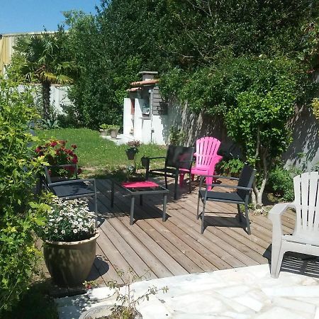 La Roseraie Aytré Extérieur photo