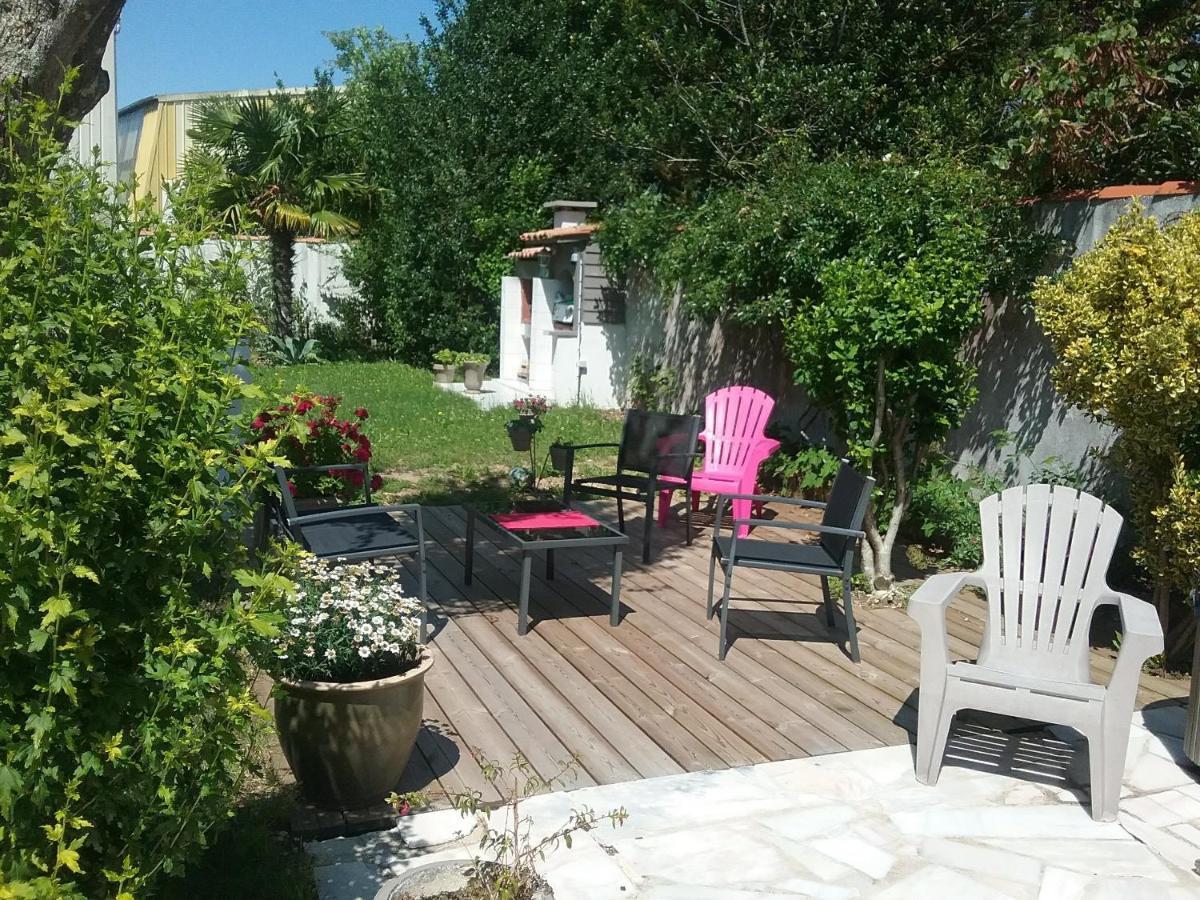 La Roseraie Aytré Extérieur photo